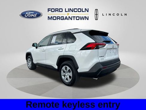 Used 2020 Toyota RAV4 LE image 8