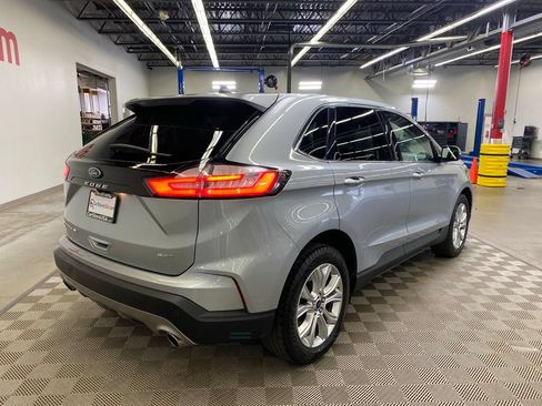 Used 2022 Ford Edge Titanium w/ Cargo Accessory Package AWD/4WD image 10