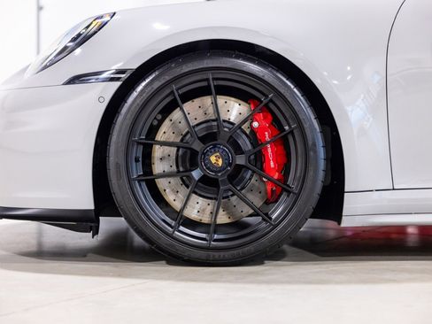 Used 2025 Porsche 911 Carrera 4 GTS AWD/4WD image 19
