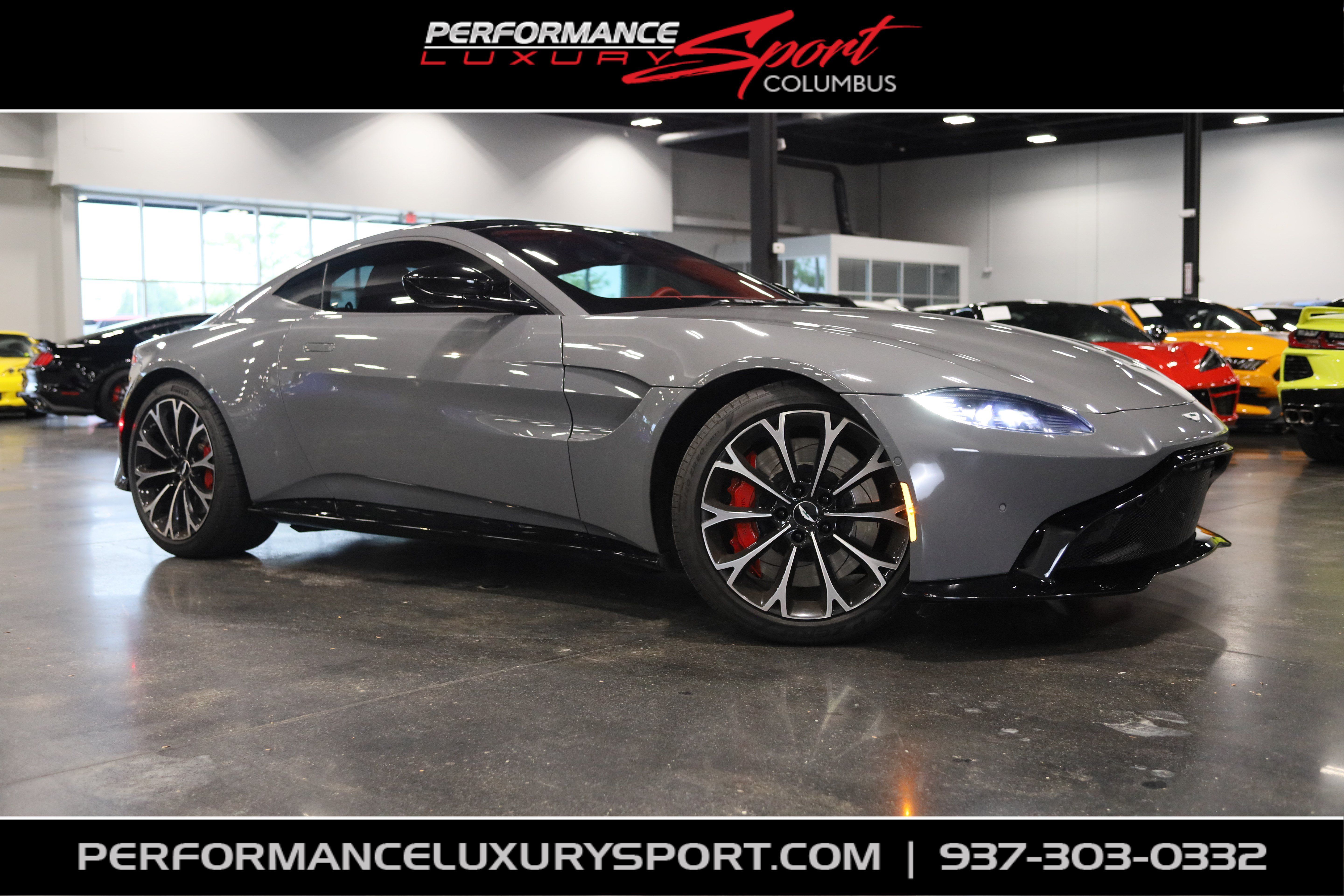 Used 2019 Aston Martin V8 Vantage Coupe RWD image 1