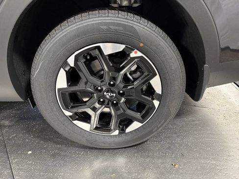 New 2026 Kia Sorento S AWD/4WD image 12
