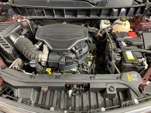 Used 2019 Cadillac XT5 Premium Luxury AWD/4WD image 30