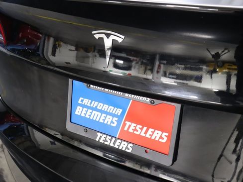 Used 2023 Tesla Model 3 Standard Range image 48