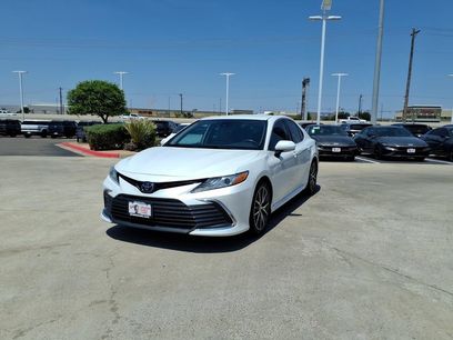 Used 2022 Toyota Camry XLE