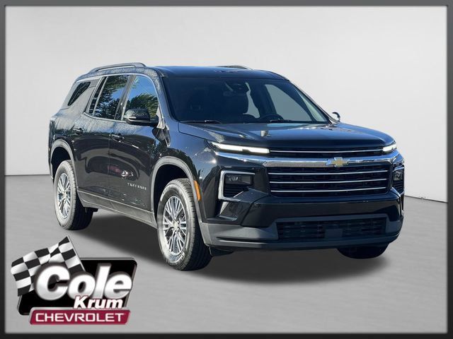 Used 2026 Chevrolet Traverse LT AWD/4WD image 1