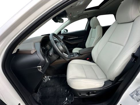 Used 2025 MAZDA CX-30 AWD 2.5 S w/ Premium Package image 9