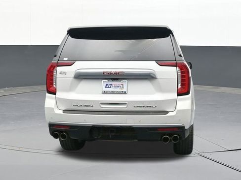 Used 2021 GMC Yukon XL Denali w/ Denali Ultimate Package image 12