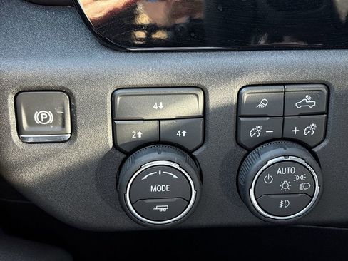 New 2026 Chevrolet Silverado 2500 LT AWD/4WD image 34