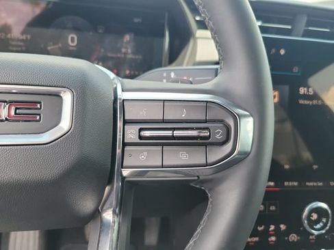 Used 2025 GMC Terrain Elevation AWD/4WD image 17