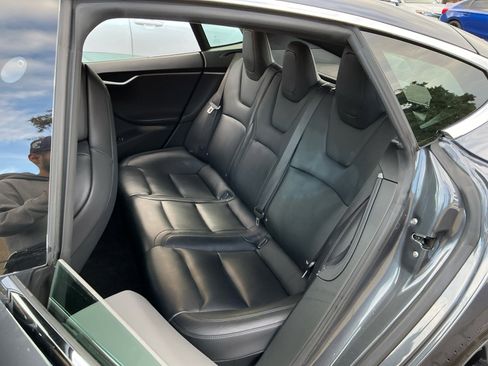 Used 2019 Tesla Model S 75D image 19