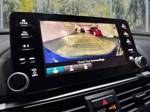 Used 2018 Honda Accord Sport image 22