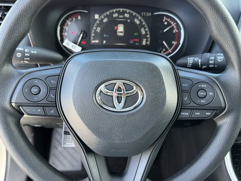 New 2025 Toyota RAV4 XLE image 21