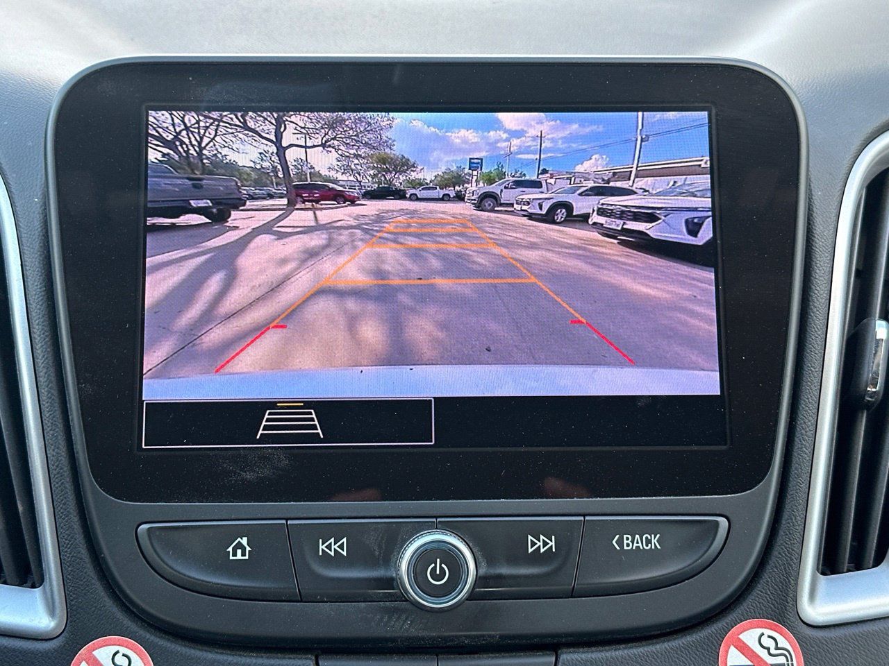 Used 2025 Chevrolet Malibu LT FWD image 20