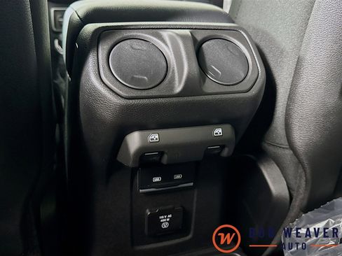 New 2026 Jeep Gladiator Mojave image 28