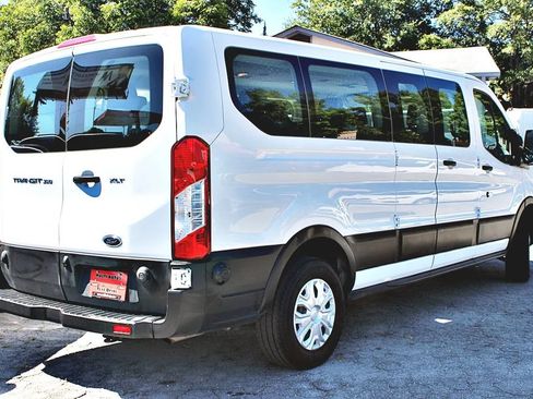 Used 2019 Ford Transit 350 XLT RWD image 2
