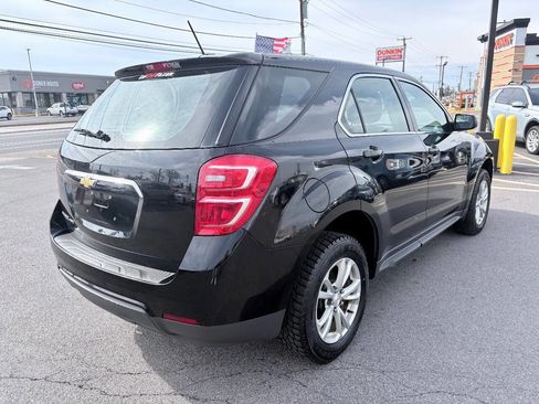 Used 2017 Chevrolet Equinox LS image 6