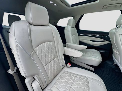 Used 2024 Buick Enclave Avenir w/ Trailering Package, 5000 lbs. FWD image 30