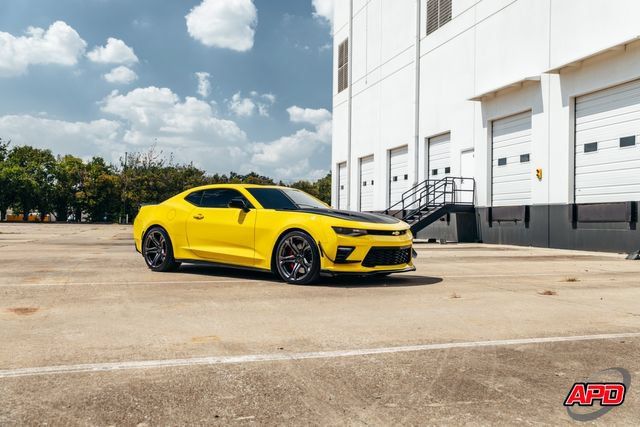 Used 2017 Chevrolet Camaro SS RWD image 19