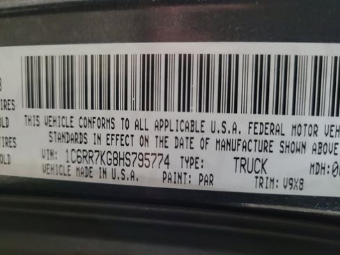 Used 2017 RAM 1500 Express AWD/4WD image 33