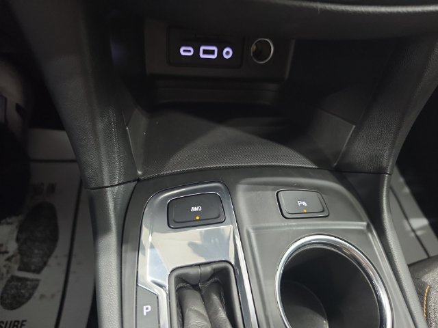 Used 2024 Chevrolet Equinox LT AWD/4WD image 16