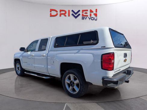 Used 2015 Chevrolet Silverado 1500 LT w/ LT Convenience Package image 3