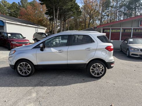 Used 2018 Ford EcoSport Titanium image 3