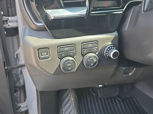 Used 2024 Chevrolet Silverado 1500 LT AWD/4WD image 12