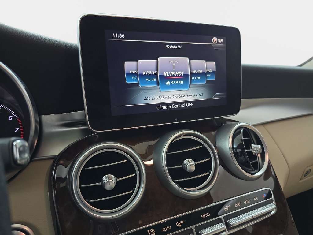 Used 2015 Mercedes-Benz C 300 4MATIC Sedan image 22