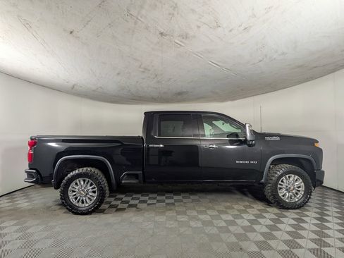 Used 2021 Chevrolet Silverado 3500 High Country w/ Z71 Off-Road Package image 6