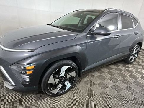 Used 2024 Hyundai Kona Limited FWD image 6