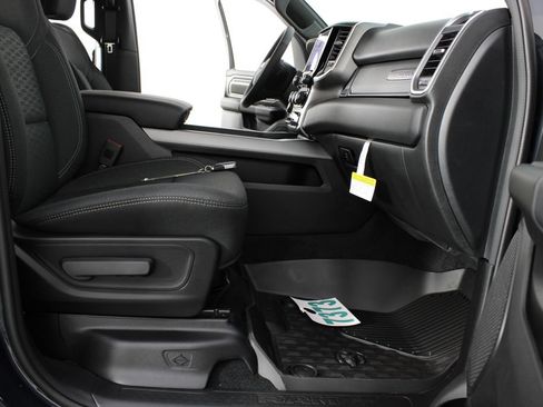 New 2026 RAM 1500 Big Horn AWD/4WD image 19