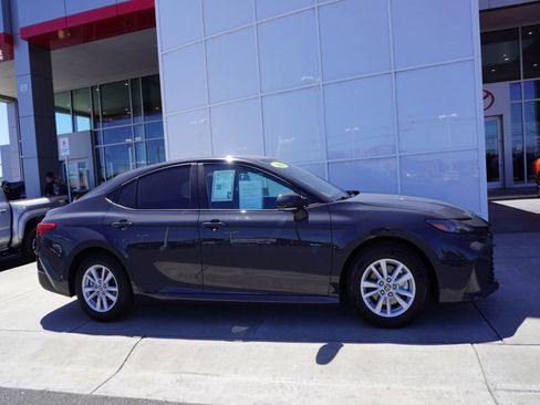 Used 2026 Toyota Camry LE FWD image 4