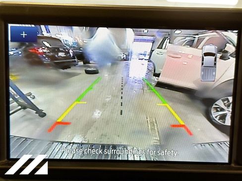 Used 2024 Ford Maverick Lariat FWD image 16