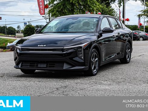 Used 2025 Kia K4 FWD image 4
