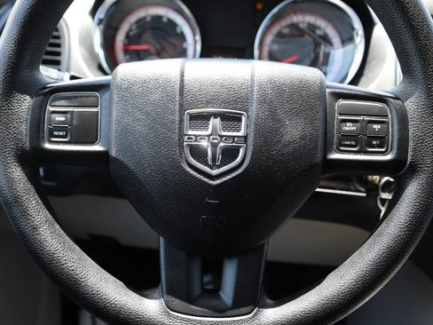 Used 2014 Dodge Grand Caravan SXT FWD image 19