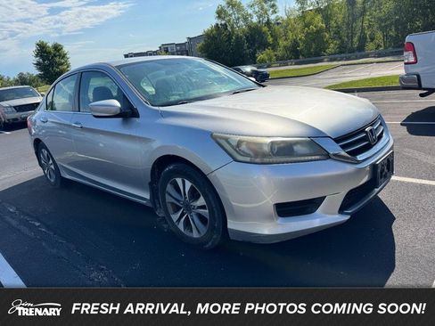Used 2013 Honda Accord LX image 1