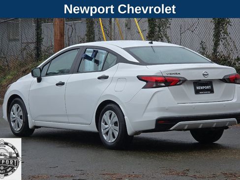 Used 2021 Nissan Versa S image 7