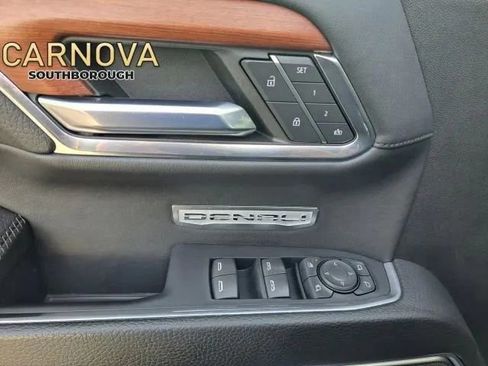 Used 2022 GMC Sierra 1500 Denali image 12