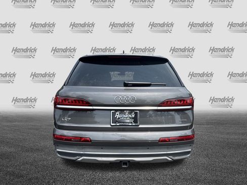 Used 2021 Audi Q7 3.0T Premium w/ Convenience Package AWD/4WD image 10