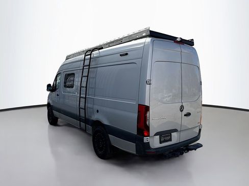 Used 2022 Mercedes-Benz Sprinter 2500 image 5
