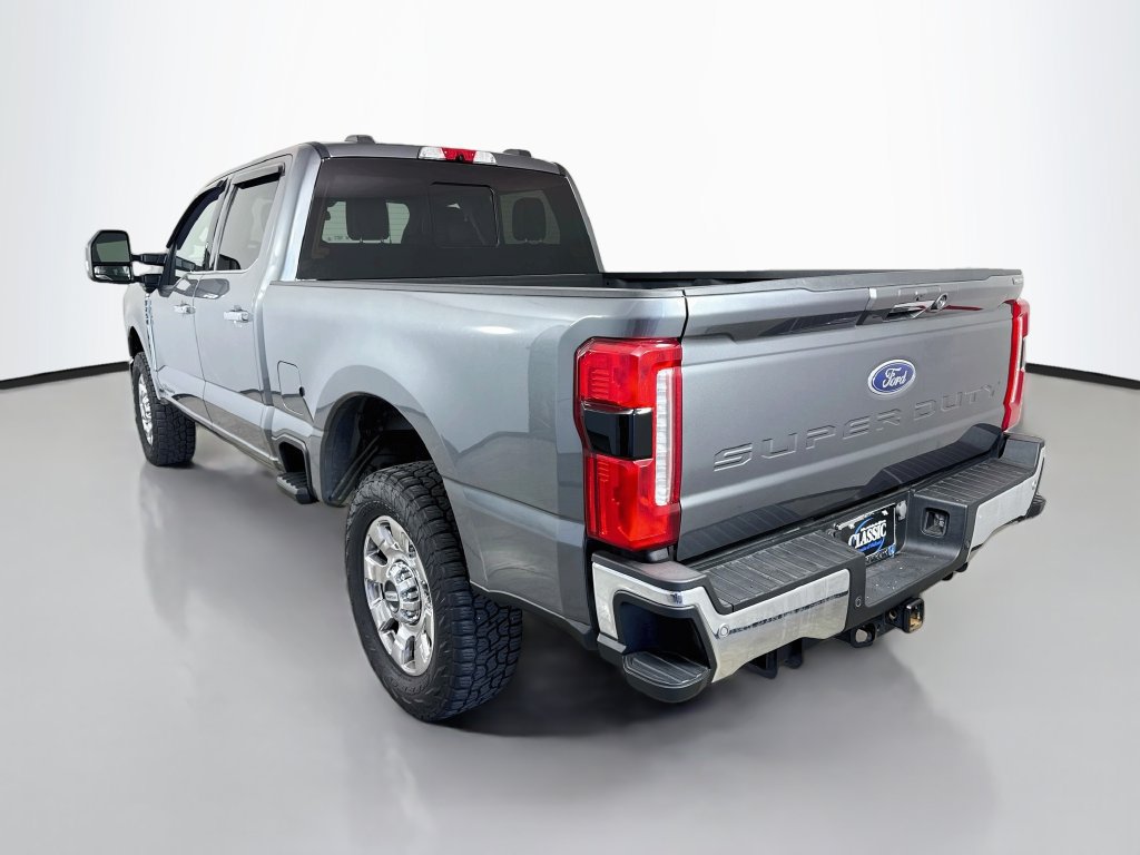 Used 2024 Ford F250 Lariat w/ Lariat Ultimate Package AWD/4WD image 5