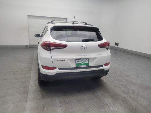 Used 2016 Hyundai Tucson SE w/ Option Group 02 image 6