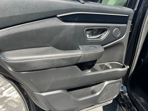 Used 2023 Honda Pilot Touring image 27