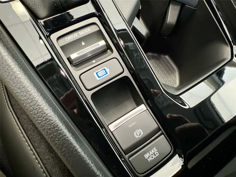 New 2025 Honda Accord EX-L image 14