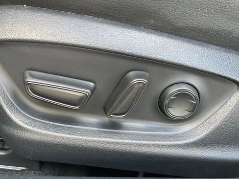 Used 2024 Toyota Camry XLE image 10