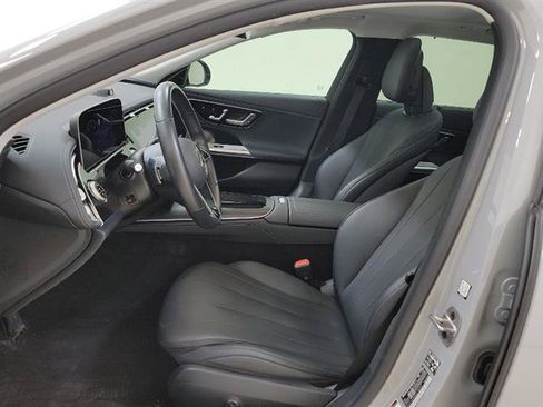 Used 2025 Mercedes-Benz E 450 4MATIC All-Terrain Wagon w/ Driver Assistance Package image 7