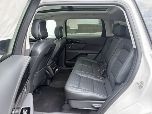 New 2026 Lincoln Nautilus Reserve AWD/4WD image 6