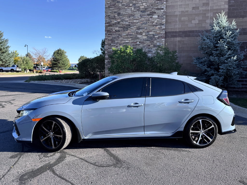 Used 2021 Honda Civic Sport image 4
