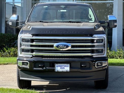 New 2025 Ford F350 Platinum w/ Platinum Plus Package image 3