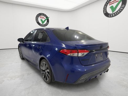 Used 2022 Toyota Corolla SE FWD image 3